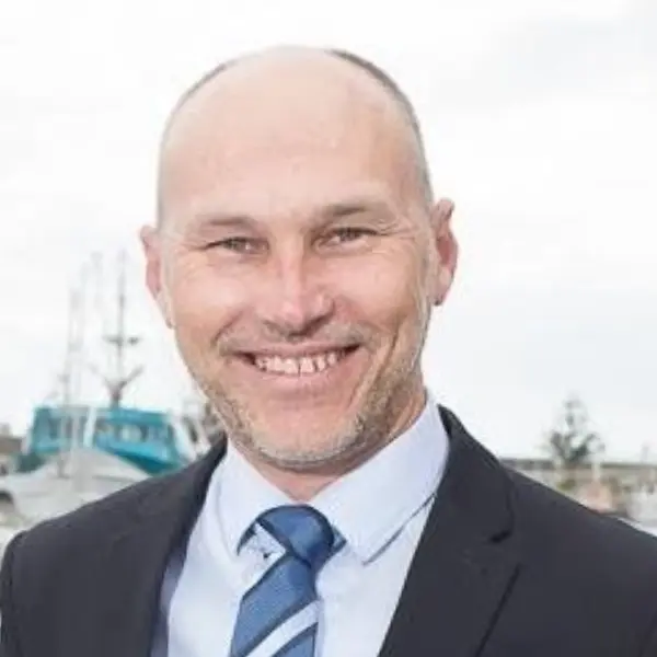 Clinton Davidson