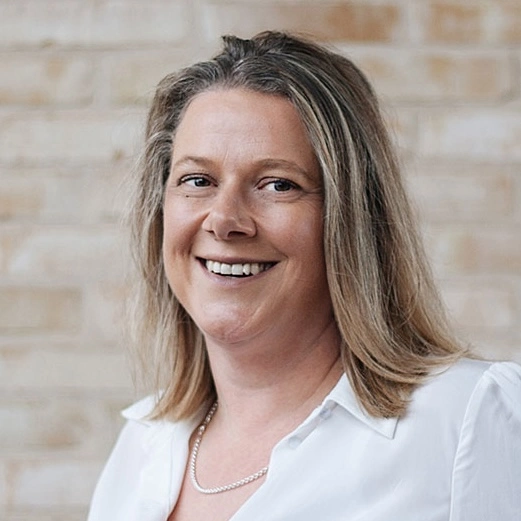 Fiona Wolfe
